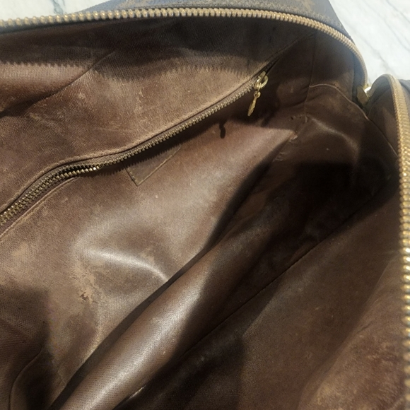 Louis vuitton toiletry bag 25 - Picture 8 of 13